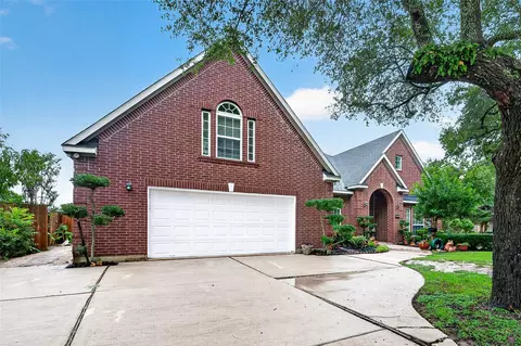 10117 Woodwind Dr, Houston, TX 77025