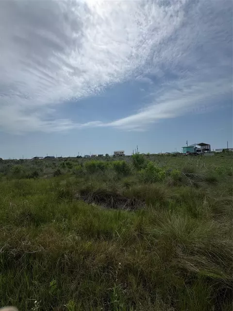 0 Titanic, Sargent, TX 77414