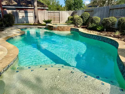 12711 Sweet Birch Ln, Houston, TX 77041