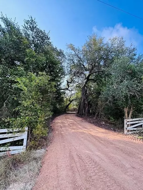 5318 Hwy 159, La Grange, TX 78945