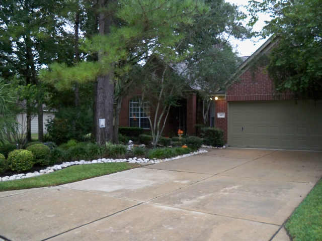 48 Windbluff Ct, Spring, TX 77382 photo 1