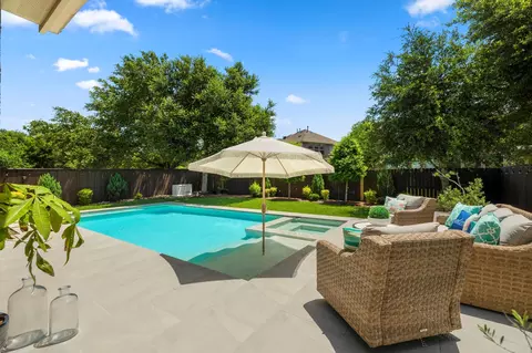 26 Winhall Pl, The Woodlands, TX 77354