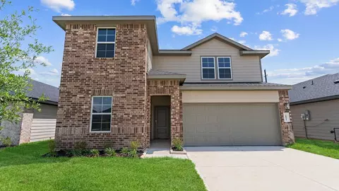 4926 Oakwood Dr, Fresno, TX 77545