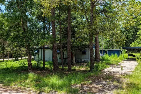 383 Post Oak Cir, Trinity, TX 75862 photo 8