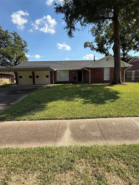 7507 Sandpiper Dr, Houston, TX 77074