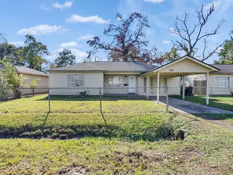 8019 Elbert St, Houston, TX 77028 - Movoto