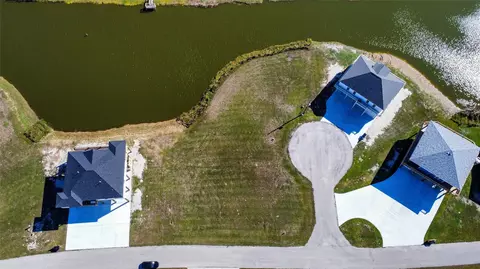 3722 Marble St, Port Bolivar, TX 77650