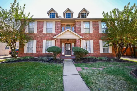 9731 New Kent Dr, Sugar Land, TX 77498