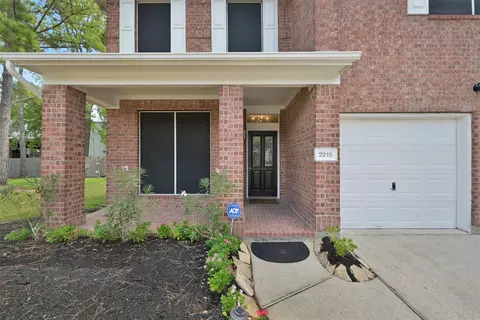 Exterior - 2215 Louetta Brook Ln, Spring, TX 77388 photo 2 of 4
