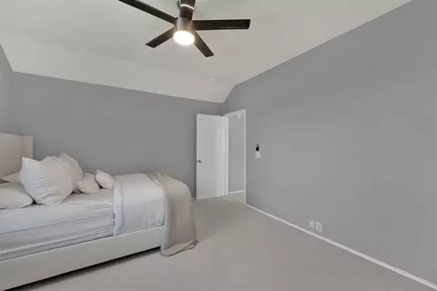 Bedroom - 2215 Louetta Brook Ln, Spring, TX 77388 photo 8 of 9