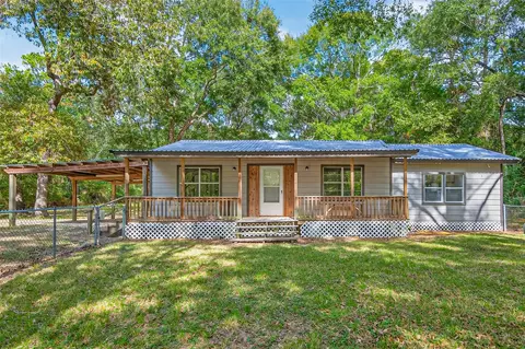 450 Dove Creek Dr, Coldspring, TX 77331
