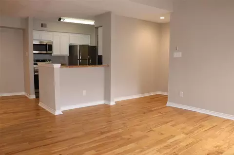 1818 Augusta Dr #8, Houston, TX 77057