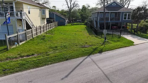 0 Boulevard, Bacliff, TX 77518
