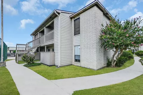 3919 Fairmont Pkwy #236, Pasadena, TX 77504