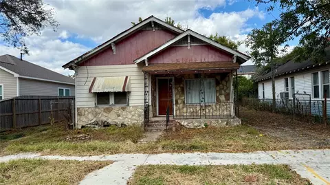 7809 Capitol St, Houston, TX 77012