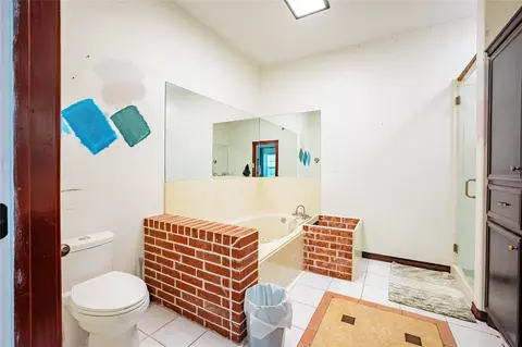 Bath - 9800 Ramzi Dr, Conroe, TX 77303 photo 1 of 3