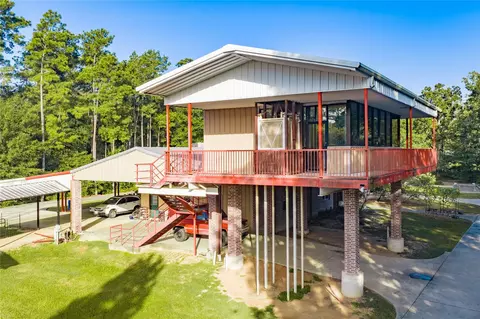 Exterior - 9800 Ramzi Dr, Conroe, TX 77303 photo 10 of 12