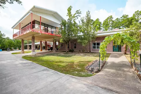 Exterior - 9800 Ramzi Dr, Conroe, TX 77303 photo 9 of 12