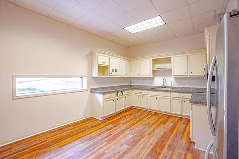 Kitchen - 9800 Ramzi Dr, Conroe, TX 77303 photo 1 of 3
