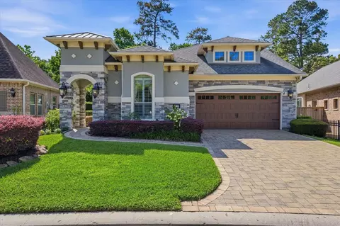 2727 N Cotswold Manor Dr, Kingwood, TX 77339