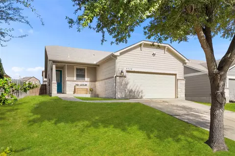 5725 Maxfli Dr, Schertz, TX 78108