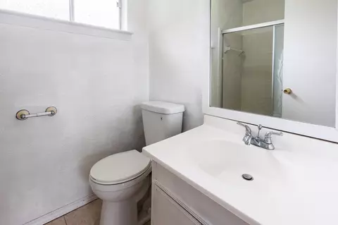 Bath - 4423 Mossygate Dr, Spring, TX 77373 photo 5 of 5