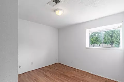Bedroom - 4423 Mossygate Dr, Spring, TX 77373 photo 8 of 12