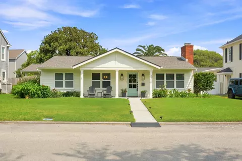 4320 Sherman Blvd, Galveston, TX 77550