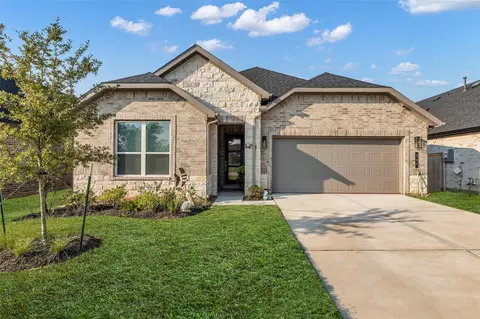 307 Springfield Ter, Conroe, TX 77304