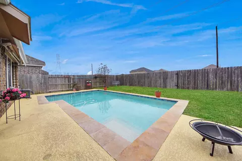 19418 Tobiano Park Dr, Tomball, TX 77377