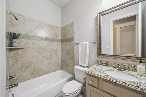 Bath - 4035 Steep Woods Dr, Spring, TX 77386 photo 5 of 6