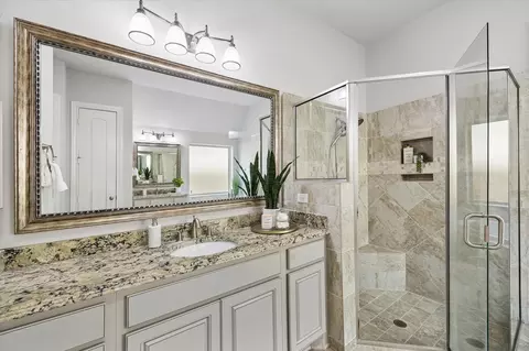 Bath - 4035 Steep Woods Dr, Spring, TX 77386 photo 3 of 6