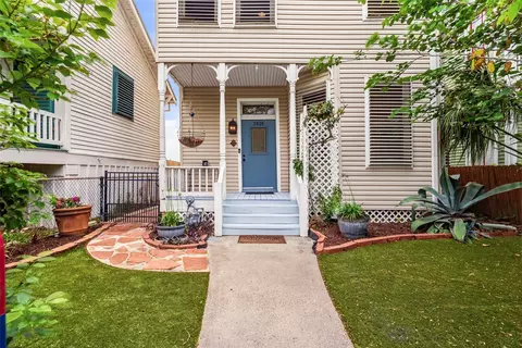 3826 Avenue O 12, Galveston, TX 77550