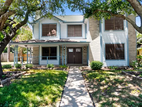2118 Waterfall Dr, Missouri City, TX 77489