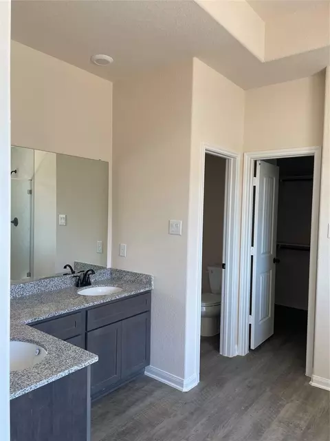 Bath - 16645 Crosby St, Conroe, TX 77303 photo 1 of 6