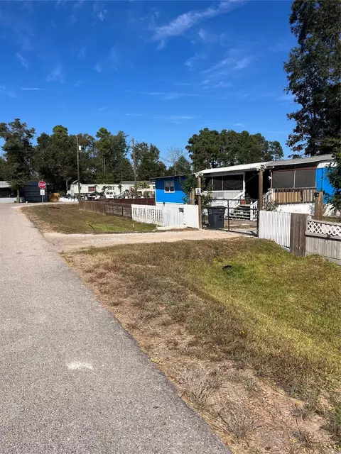 Other - 8026 Forest Trace Blvd, Conroe, TX 77306 photo 2 of 11
