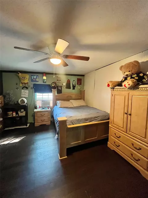 Bedroom - 8026 Forest Trace Blvd, Conroe, TX 77306 photo 2 of 3