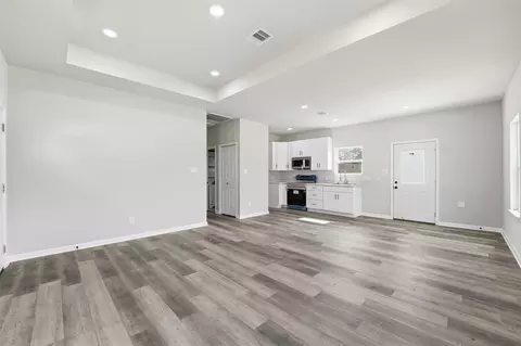 Living - 3791 Piney Pt, Conroe, TX 77301 photo 4 of 4