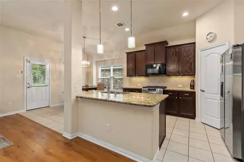 Entry Way - 68 Hallmark Dr, Conroe, TX 77304 photo 2 of 2
