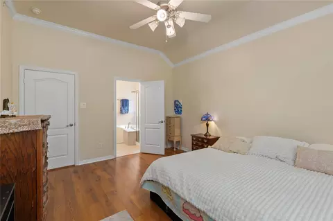 Bedroom - 68 Hallmark Dr, Conroe, TX 77304 photo 2 of 5