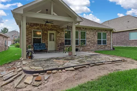 Exterior - 68 Hallmark Dr, Conroe, TX 77304 photo 3 of 3