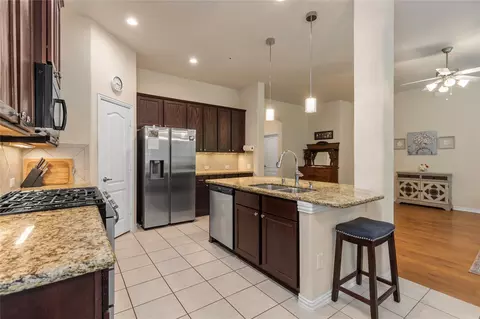 Kitchen - 68 Hallmark Dr, Conroe, TX 77304 photo 1 of 3