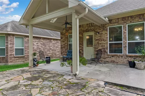 Other - 68 Hallmark Dr, Conroe, TX 77304 photo 3 of 5