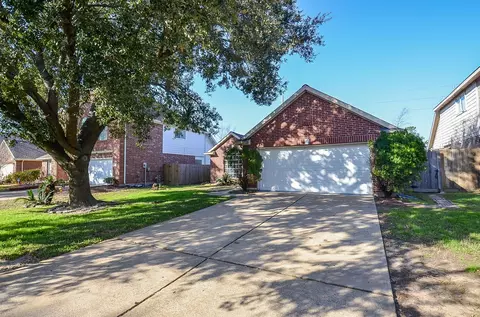 8747 Cypressbrook Dr, Houston, TX 77095