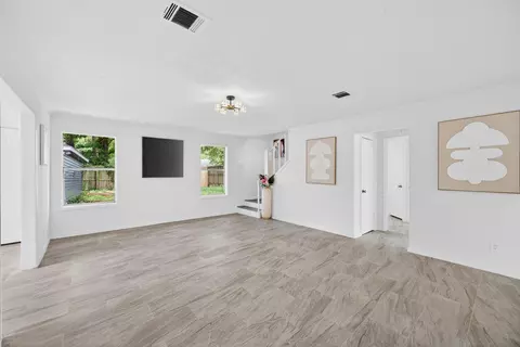 Living - 24106 Spring Mill Ln, Spring, TX 77373 photo 2 of 5