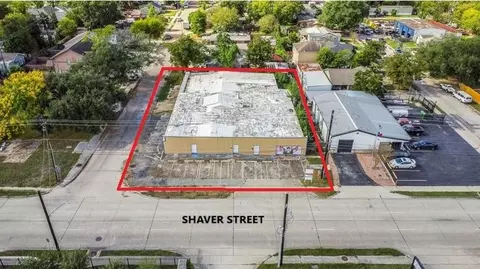 1018 Shaver St, Pasadena, TX 77506