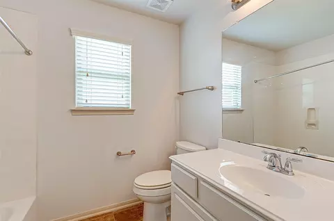 Bath - 79 W Lasting Spring Cir, Spring, TX 77389 photo 7 of 8