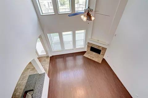 Living - 79 W Lasting Spring Cir, Spring, TX 77389 photo 6 of 7