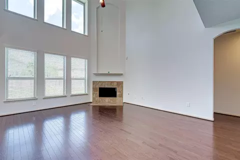 Living - 79 W Lasting Spring Cir, Spring, TX 77389 photo 1 of 7