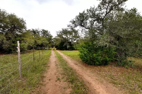 Exterior - tbd E Interstate 10 Frontage Rd, Weimar, TX 78962 photo 3 of 11